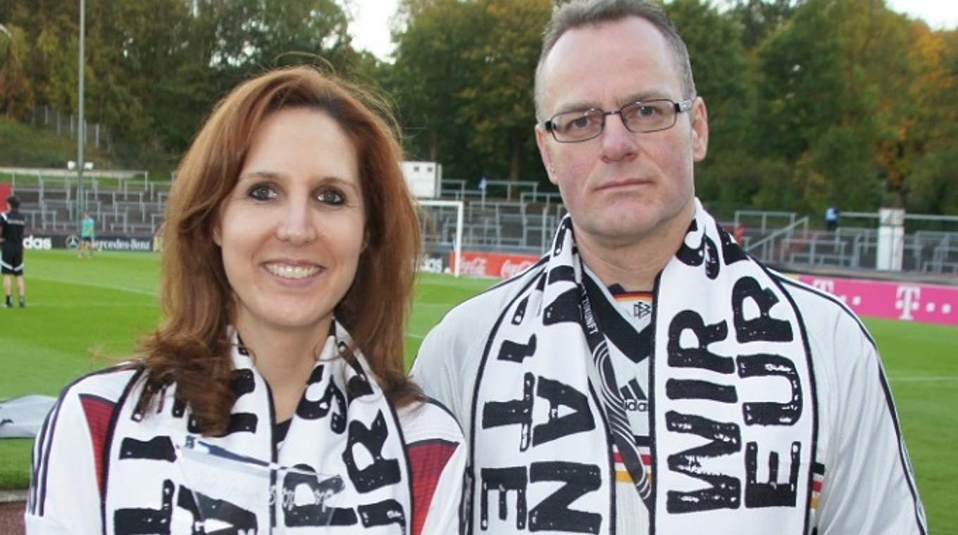 Happy people: Yvonne Müller und Manfred Grohs. © Fan Club Nationalmannschaft