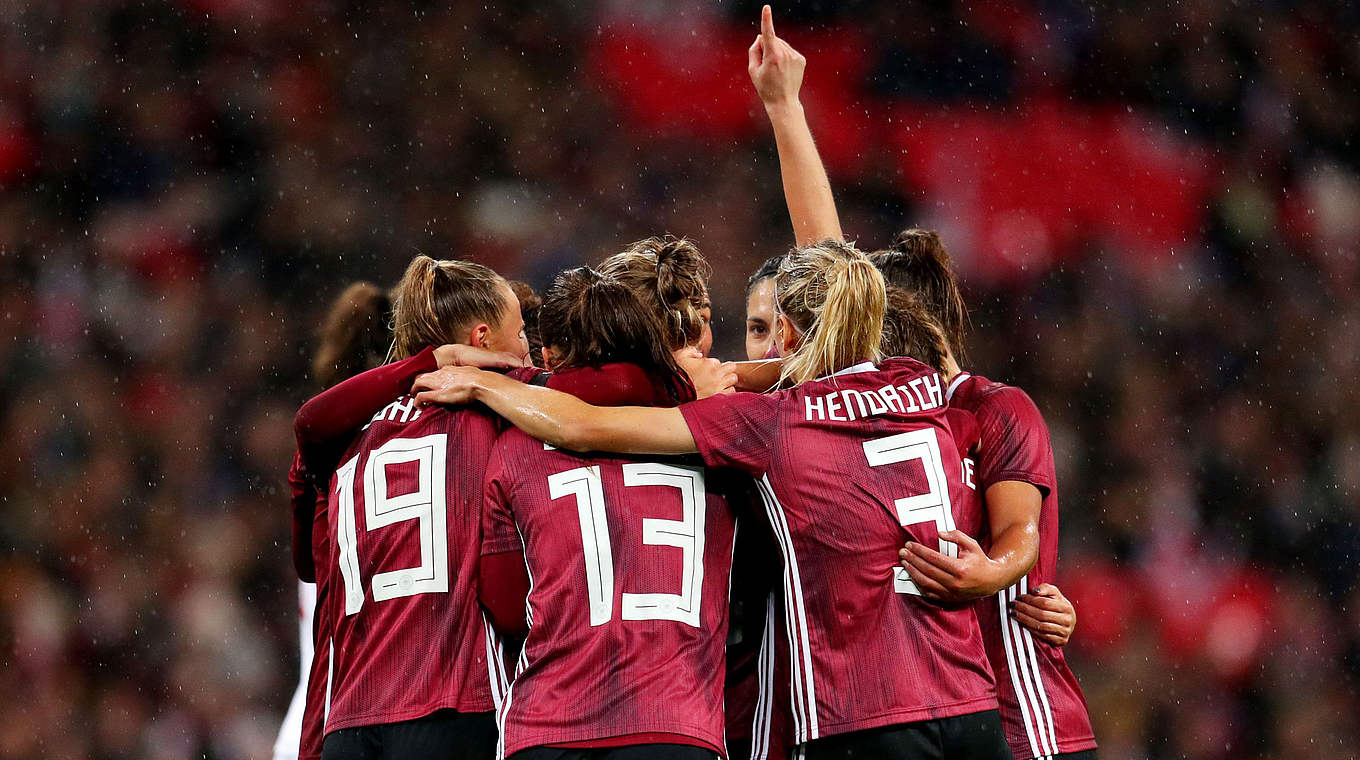 Weltrangliste Dfb Frauen Weiter Zweiter Dfb Deutscher Fußball