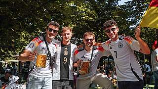 Gemeinsam Einstimmen aufs Holland-Spiel: Der Fan Club organisiert ein Fan-Treffen © Fan Club Nationalmannschaft