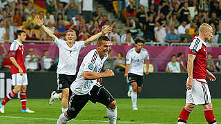 Auftaktjubel: Lukas Podolski nach dem 1:0 © Bongarts/GettyImages