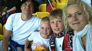 Nationalteam-Fans: Patric und seine Familie. © Bongarts/GettyImages